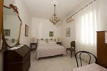Barbara House - Ξενοδοχείο