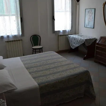 Barbara House - Florence